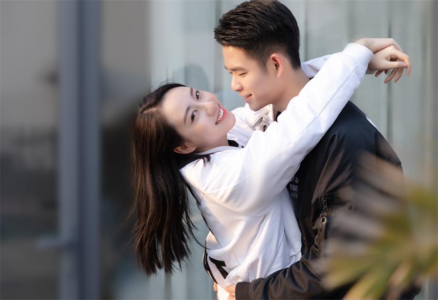 如何让你爱的人爱上你的六大关键因素