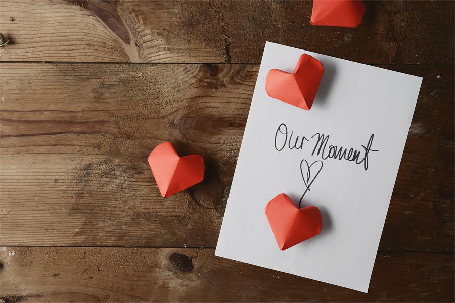 在两性关系中不懂得表达怎么办？